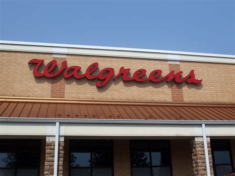 walgreens waukesha|Walgreens Pharmacy